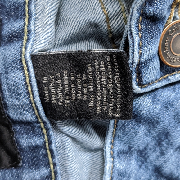 Calvin Klein Jeans - Picture 6 of 12